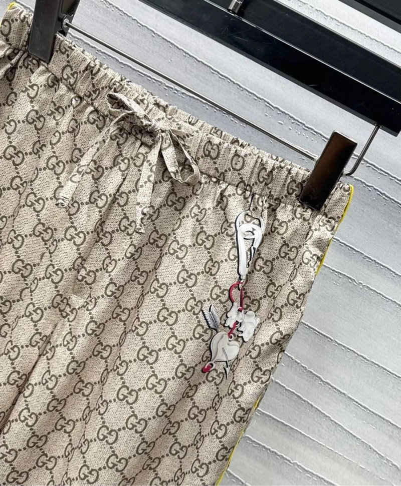 Cozy Gucci Long Suits 124453