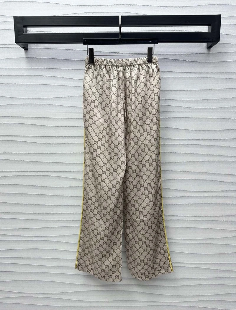 Cozy Gucci Long Suits 124453