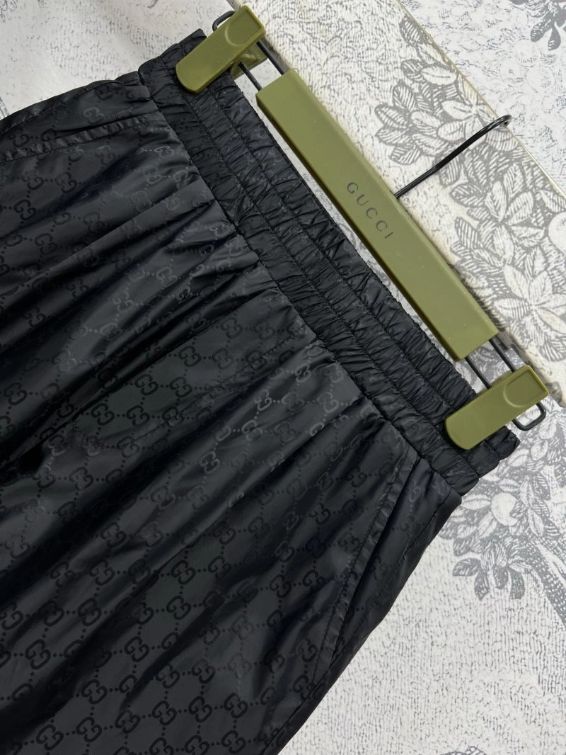 Resilient Gucci Long Suits 124428