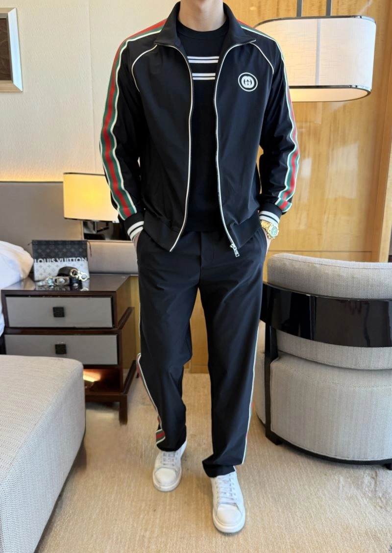 Bright Gucci Long Suits 124240