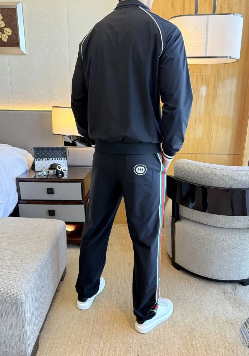 Bright Gucci Long Suits 124240