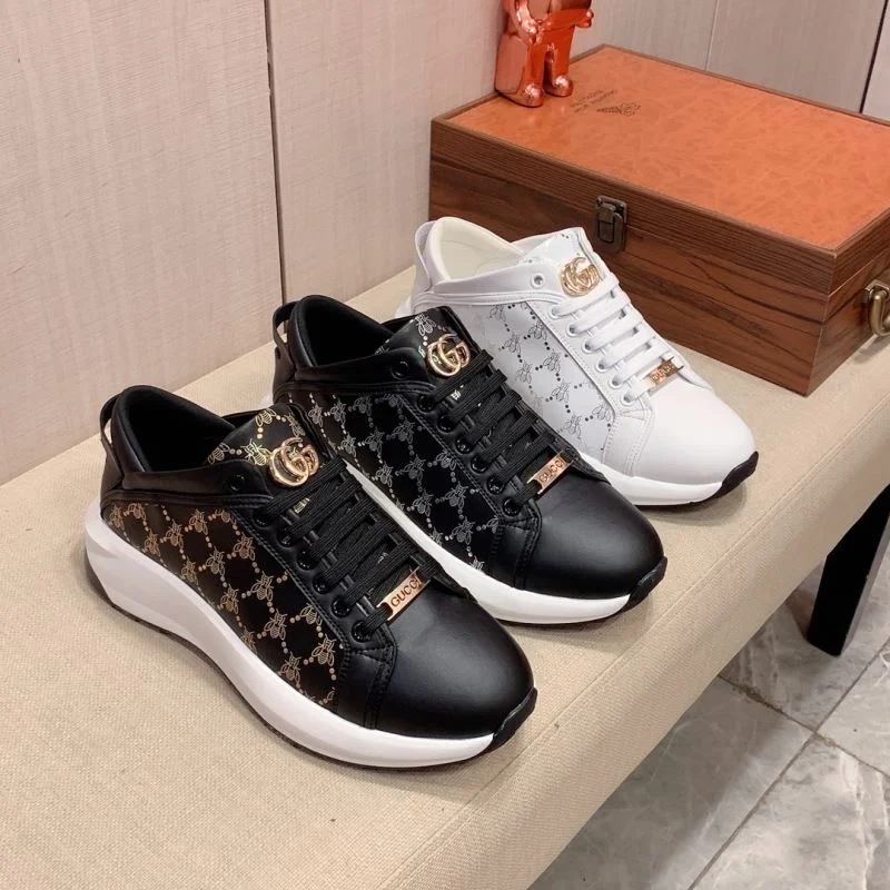 Sleek Gucci Low Shoes 24204