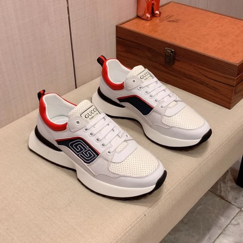 Gucci Low Shoes Comfortable 24174