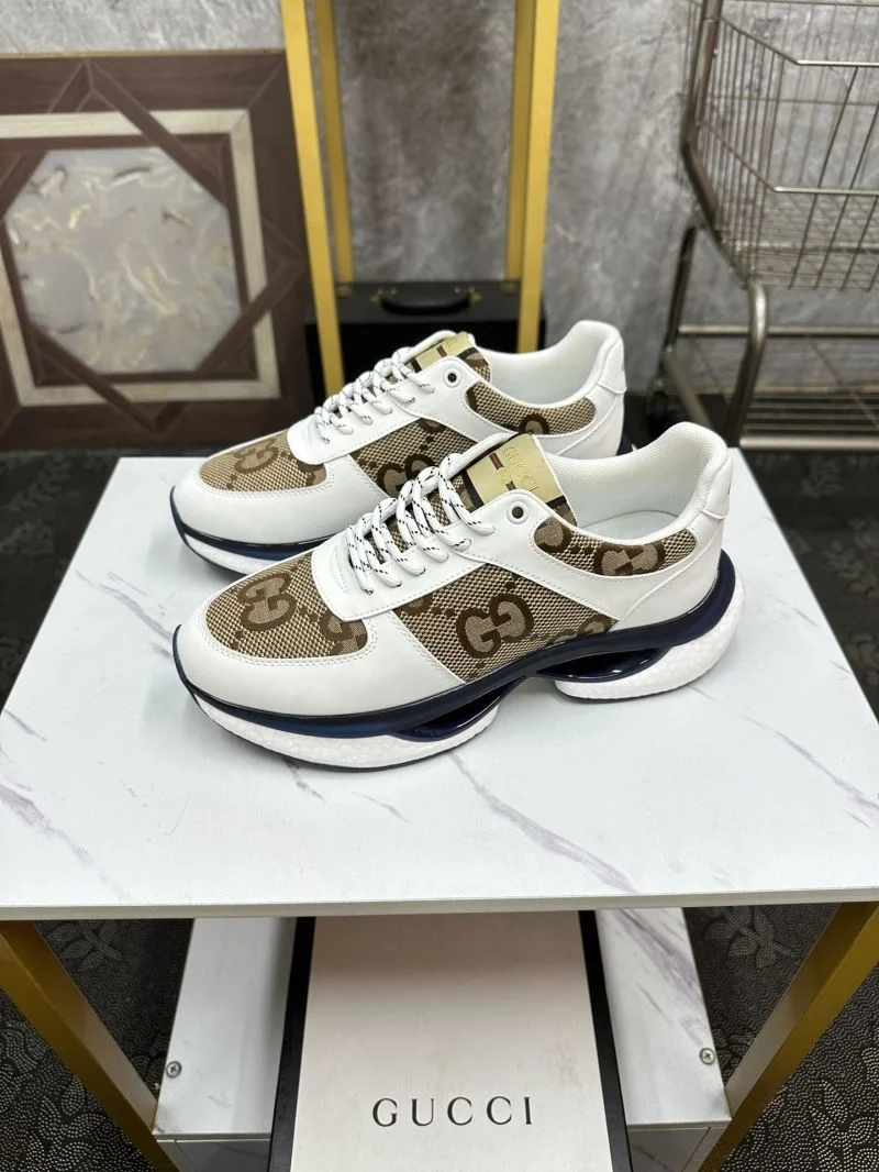 Gucci Low Shoes Durable 24179