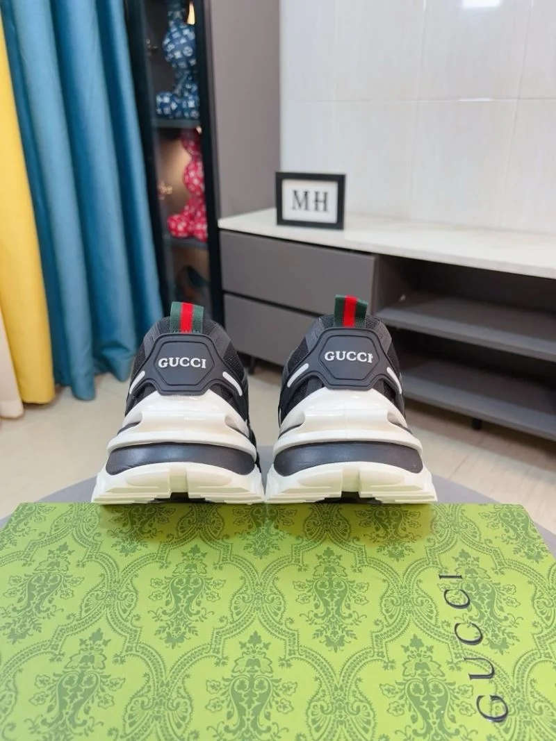 Gucci Low Shoes Trendsetting 24187