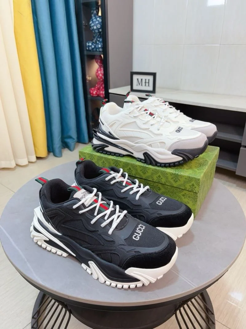 Gucci Low Shoes TimelessDesign 24182