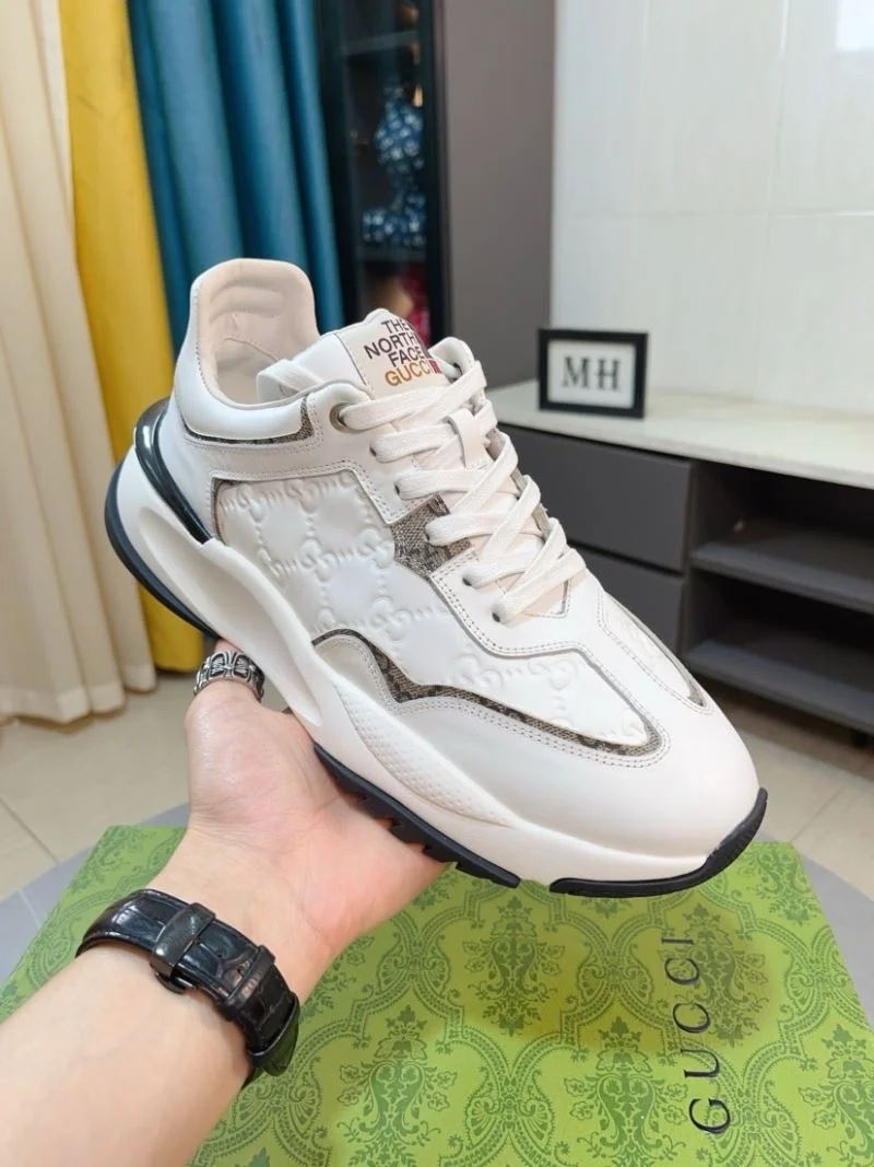 Gucci Low Shoes Breathable 24176