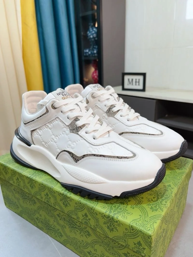 Gucci Low Shoes Breathable 24176