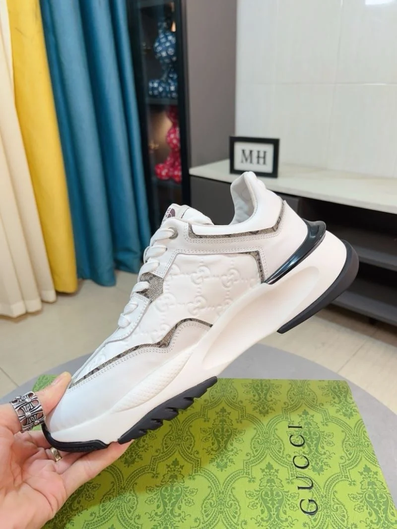 Gucci Low Shoes Breathable 24176