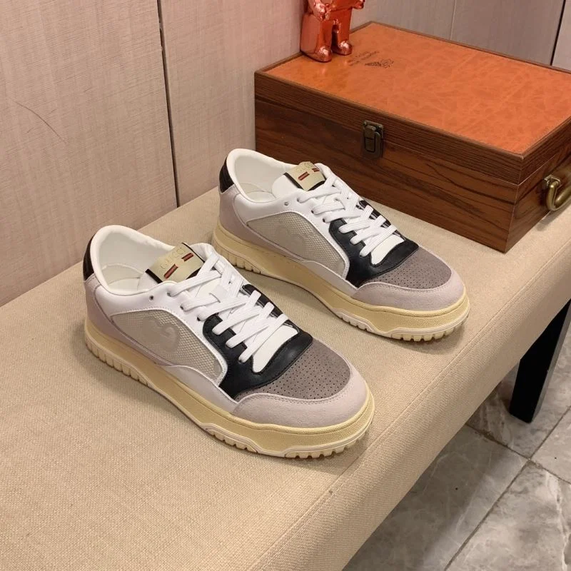 Gucci Low Shoes Flexible 24167