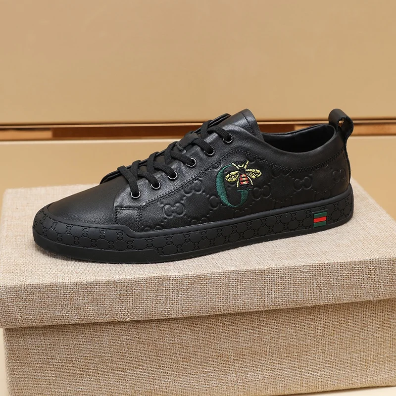 Gucci Low Shoes Durable 24140