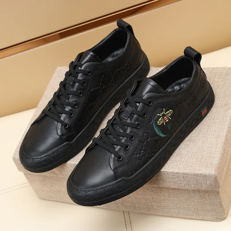 Gucci Low Shoes Durable 24140