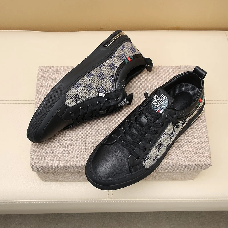 Timeless Gucci Low Shoes 24164