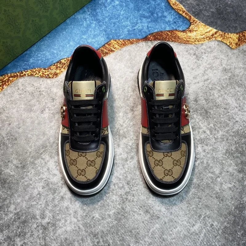 Popular Gucci Low Shoes 24098