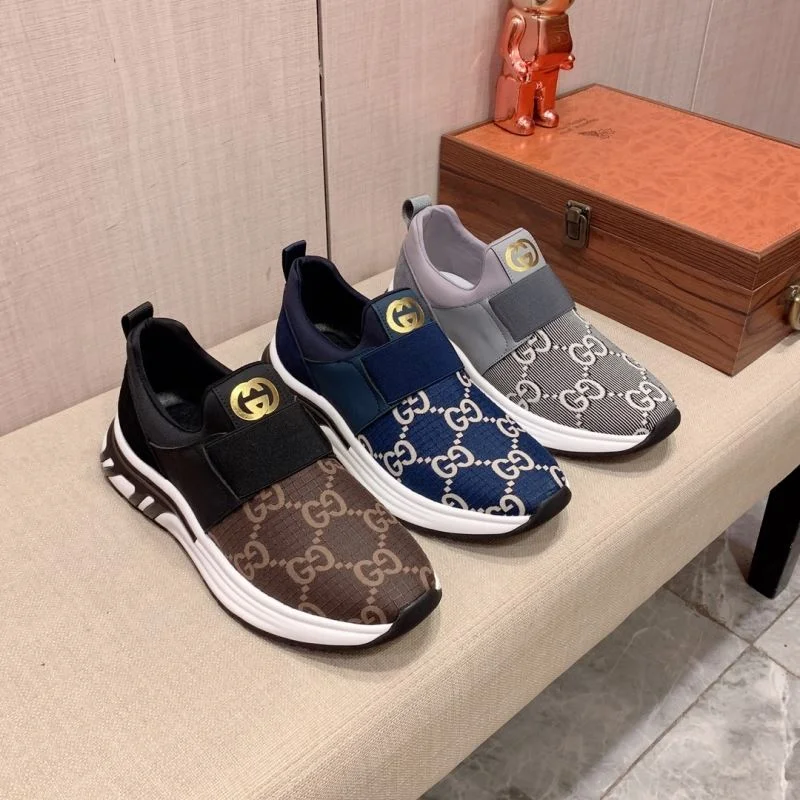 Compact Gucci Low Shoes 24092