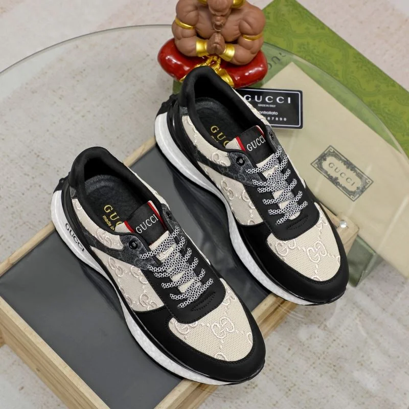 ZipUp Gucci Low Shoes 24069
