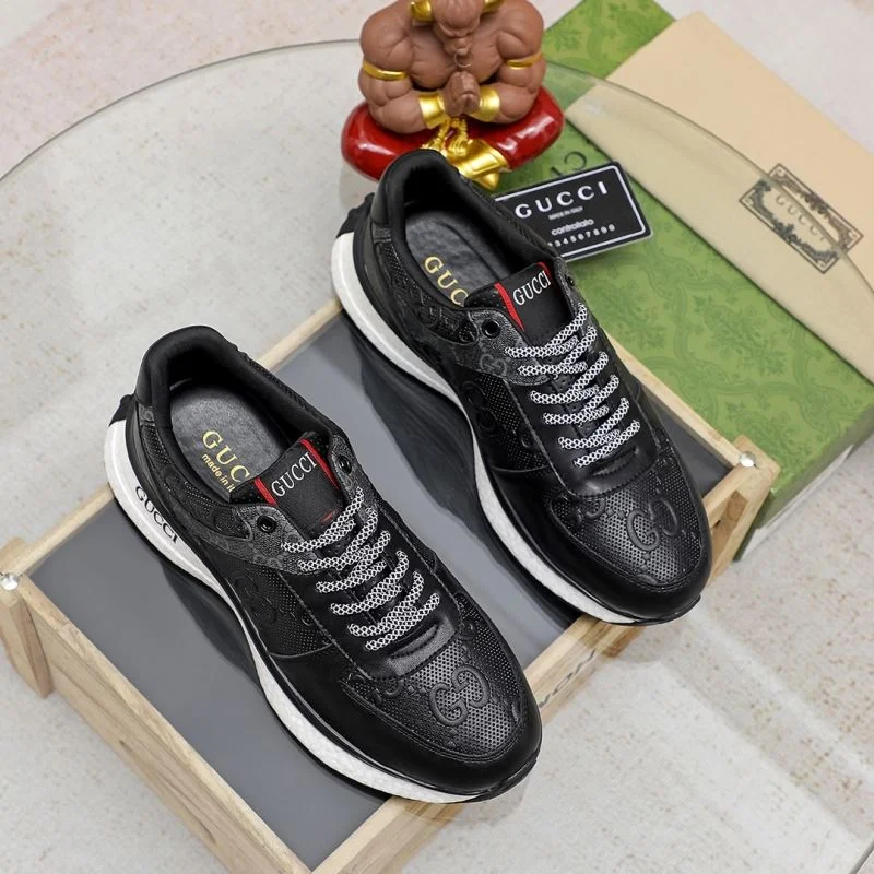 Premium Gucci Low Shoes 24073