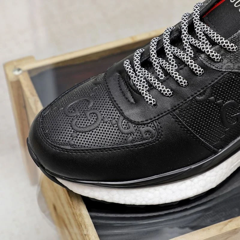 Premium Gucci Low Shoes 24073