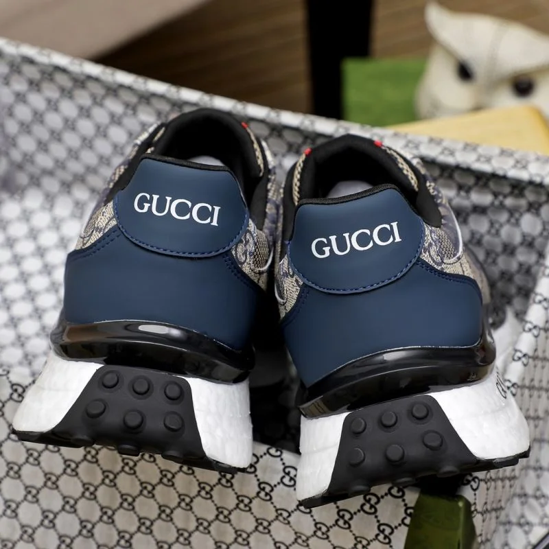 Gucci Low Shoes Lightweight 24060