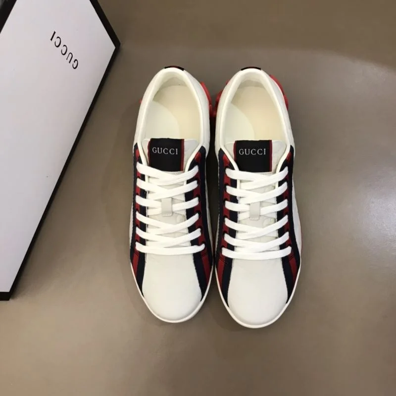 EasyCare Gucci Low Shoes 24052