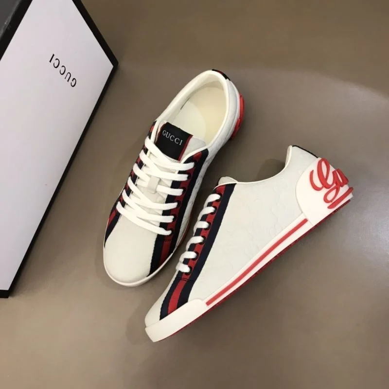 EasyCare Gucci Low Shoes 24052
