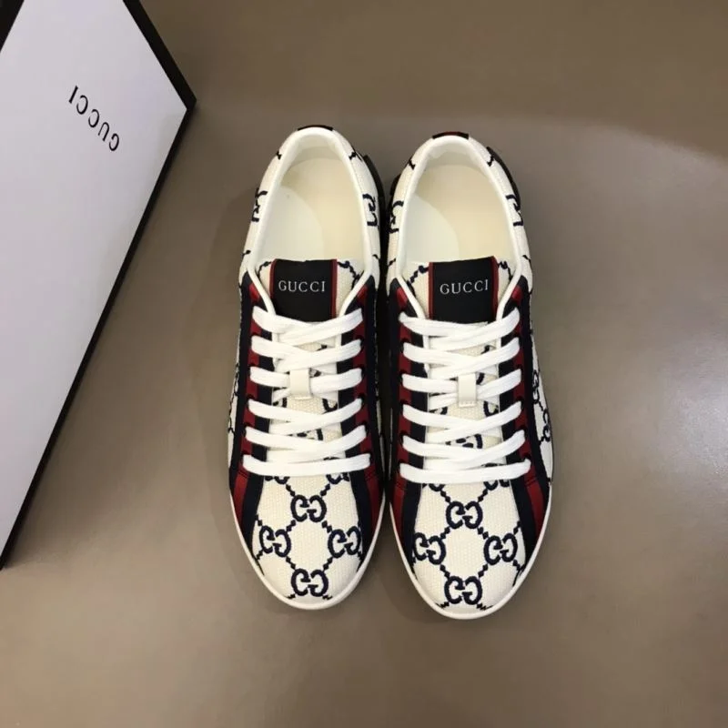 Gucci Low Shoes WrinkleFree 24055