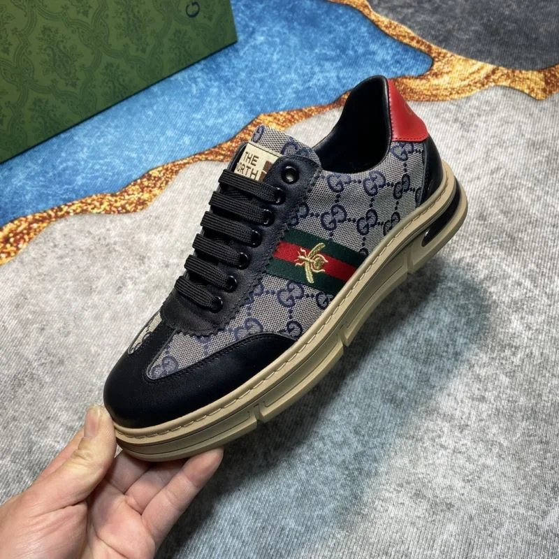 Refined Gucci Low Shoes 24050