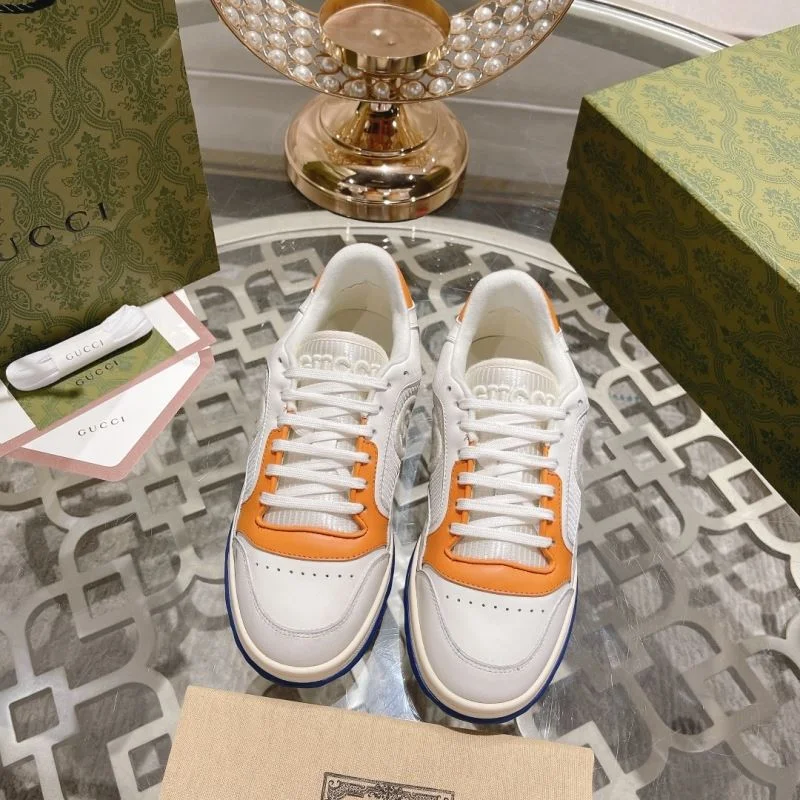 Gucci Low Shoes Sophisticated 24618