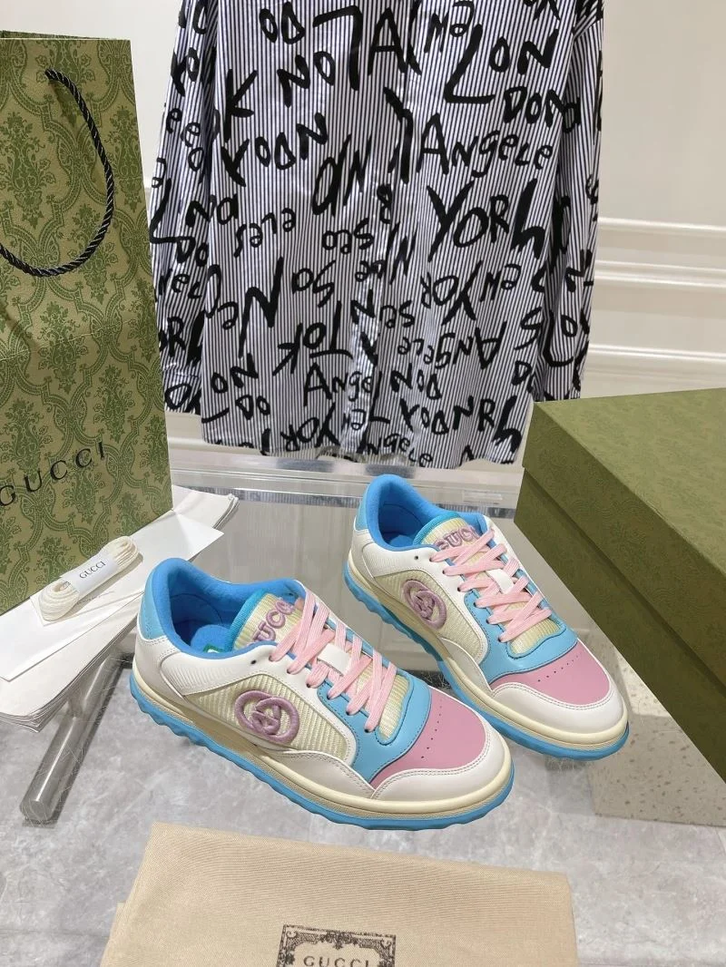 Gucci Low Shoes Stylish 24625