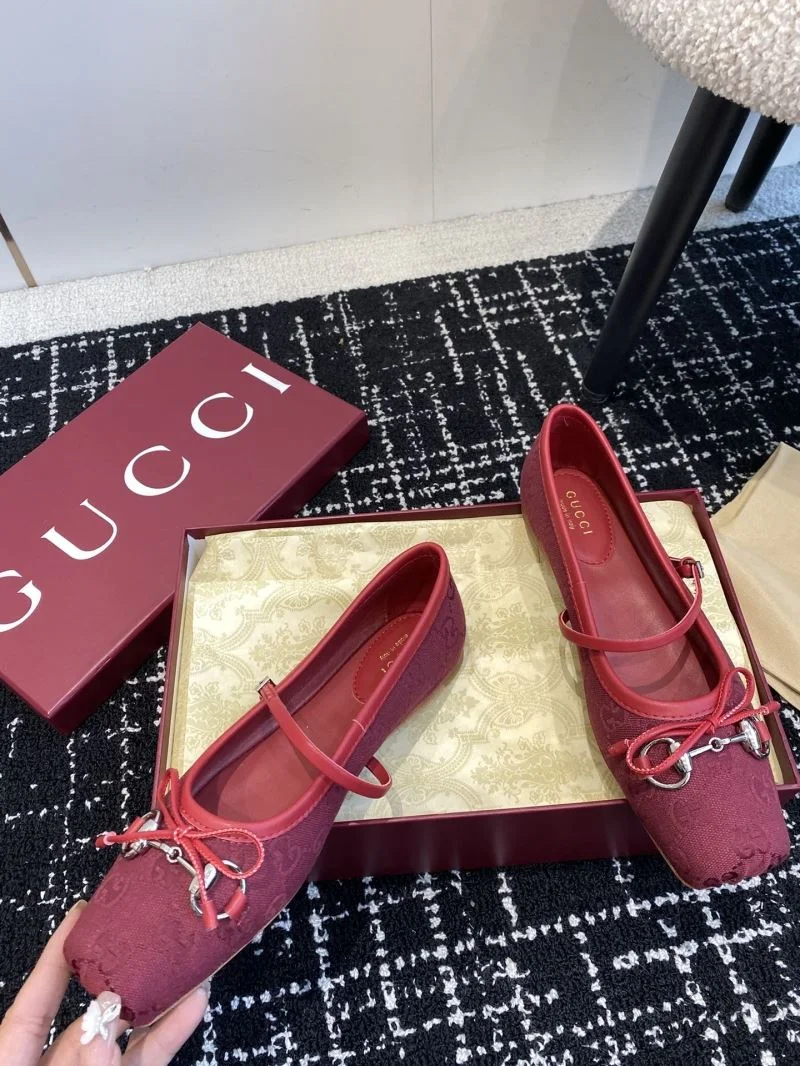 FlexibleFit Gucci Low Shoes 24605
