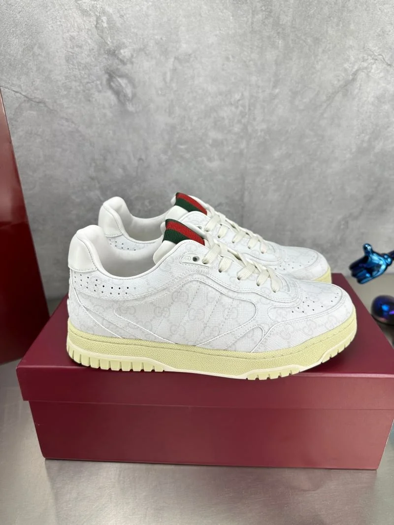 Cozy Gucci Low Shoes 25083