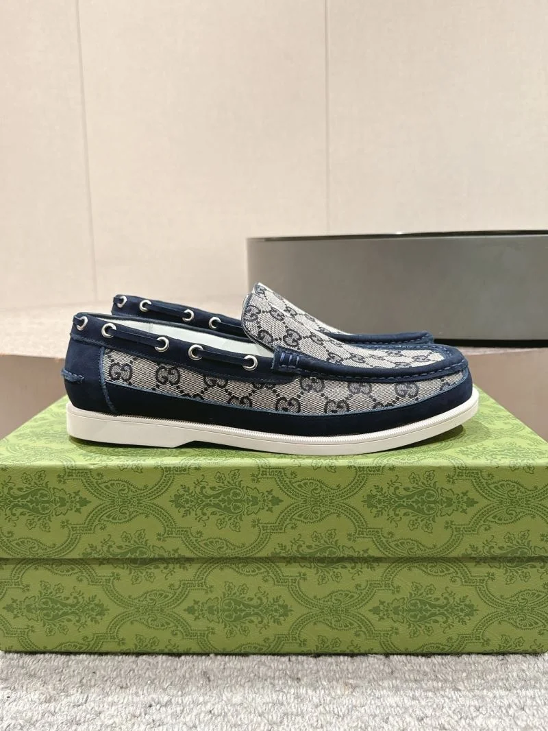 Sleek Gucci Low Shoes 25073