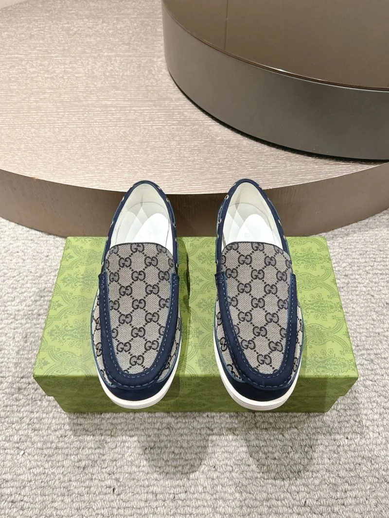 Sleek Gucci Low Shoes 25073