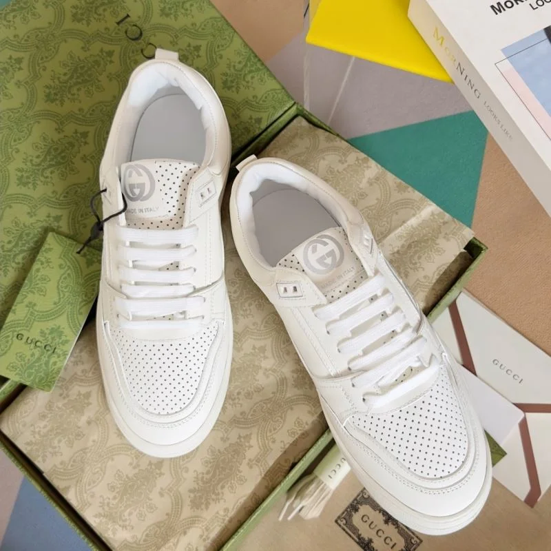 Gucci Low Shoes FastDry 24823