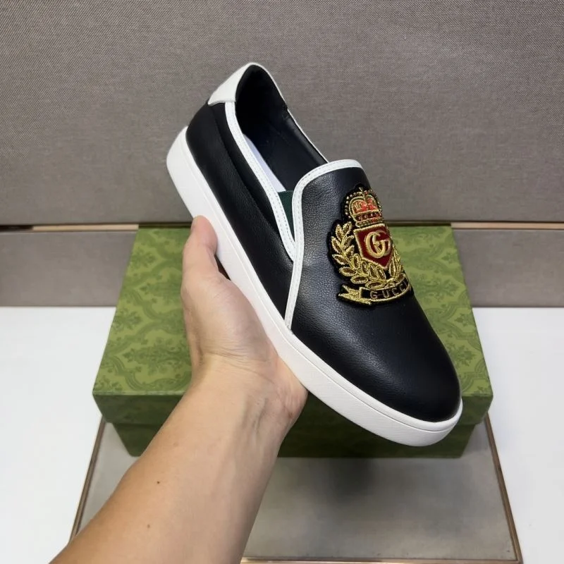 Gucci Low Shoes Resilient 25657