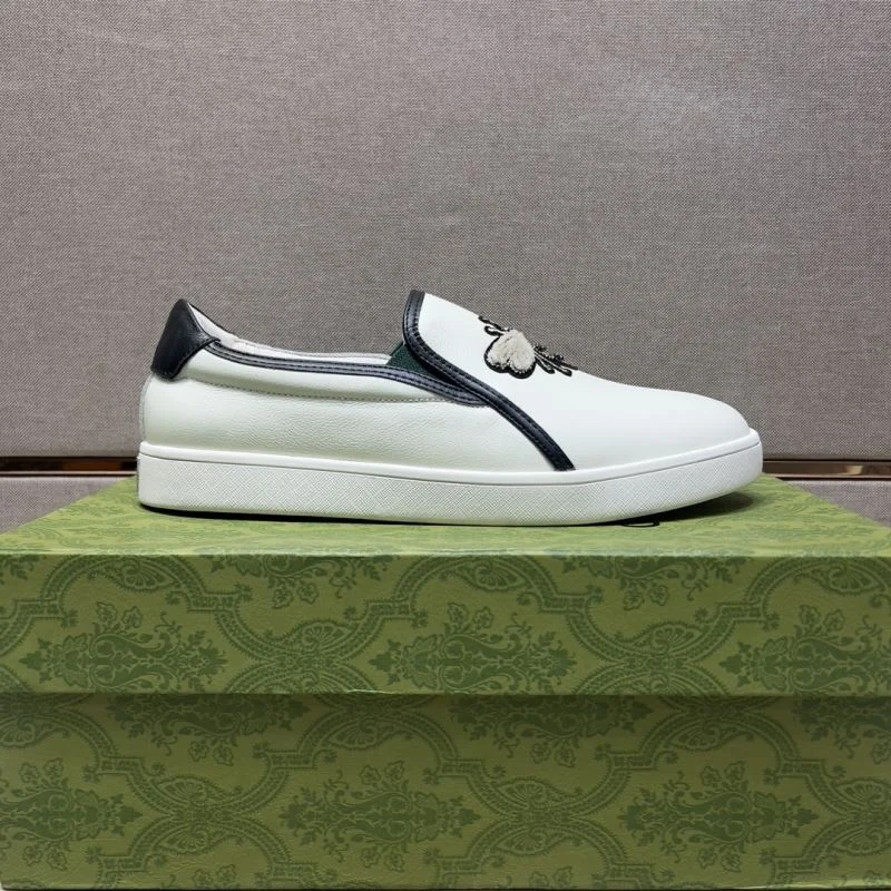 Minimalist Gucci Low Shoes 25659