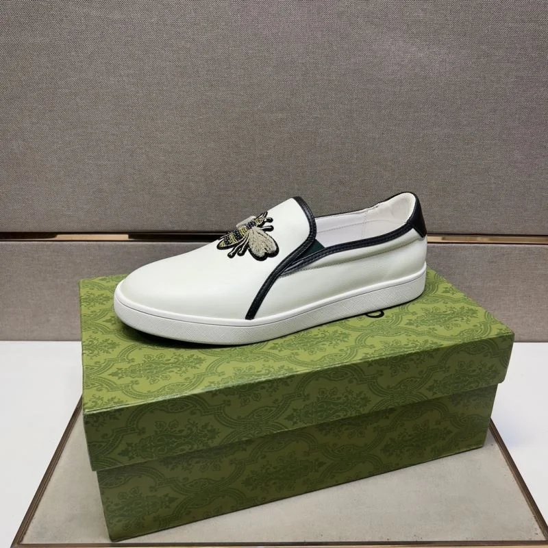 Minimalist Gucci Low Shoes 25659