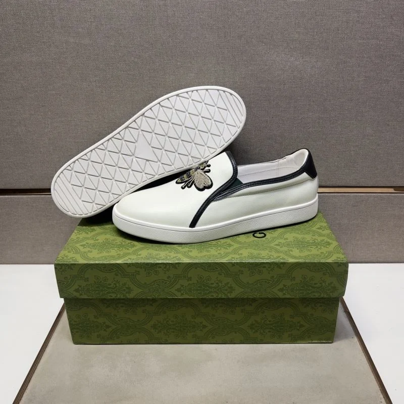 Minimalist Gucci Low Shoes 25659