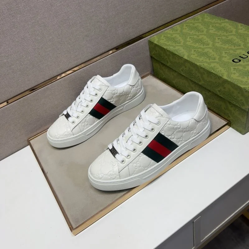 Gucci Low Shoes EyeCatching 25665