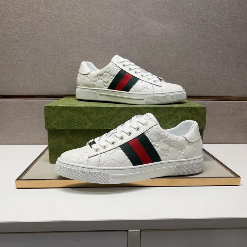 Gucci Low Shoes EyeCatching 25665