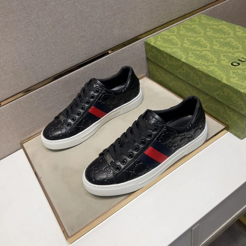 ZipUp Gucci Low Shoes 25653