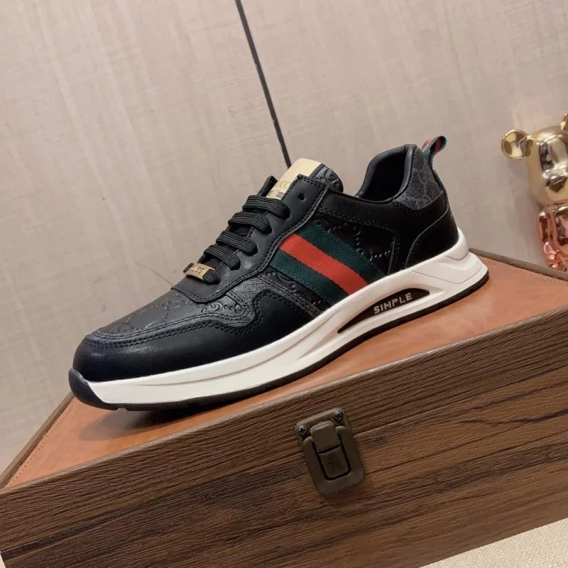 Gucci Low Shoes WellDesigned 25671