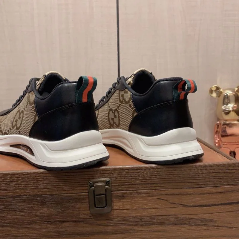 Minimalist Gucci Low Shoes 25646
