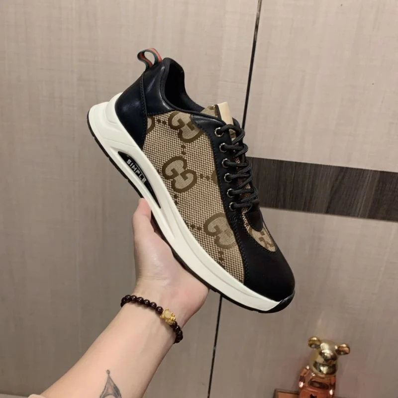Minimalist Gucci Low Shoes 25646
