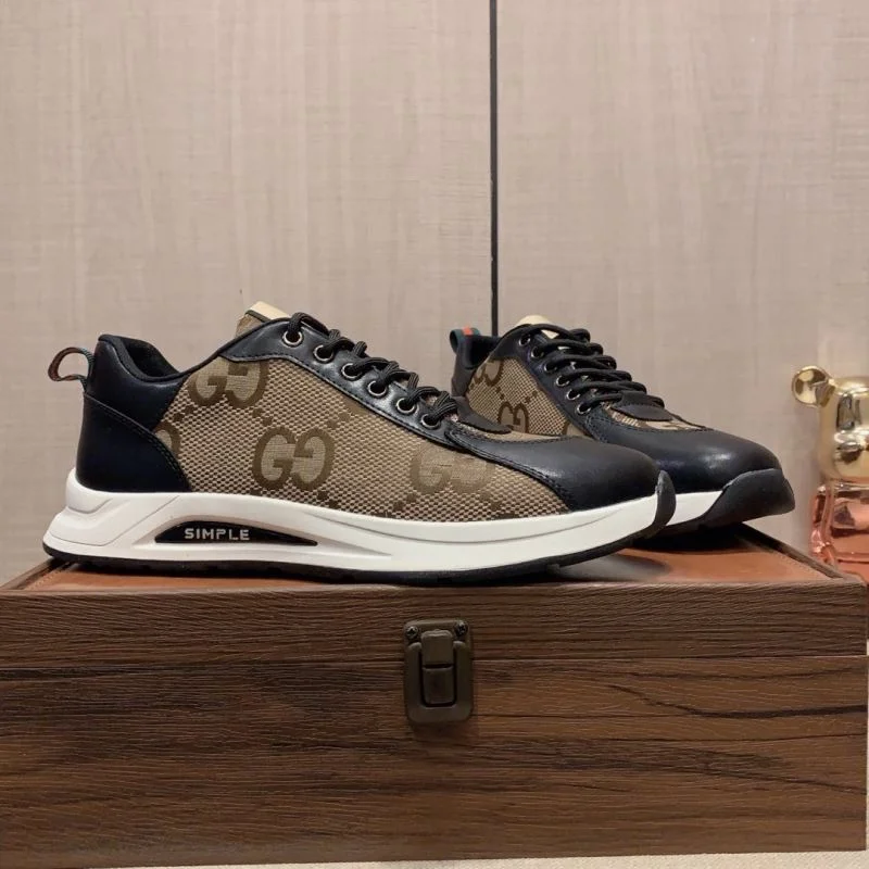 Minimalist Gucci Low Shoes 25646