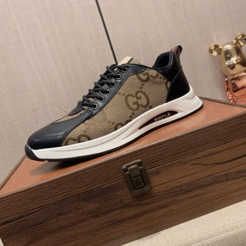 Minimalist Gucci Low Shoes 25646