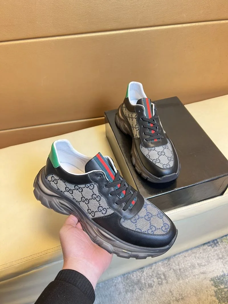 Neat Gucci Low Shoes 25699