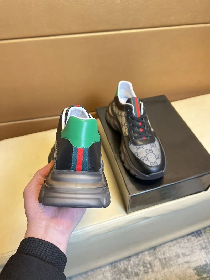 Neat Gucci Low Shoes 25699