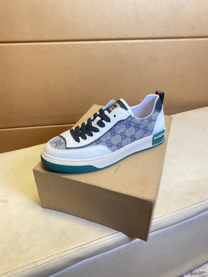 Gucci Low Shoes Seasonal 25681