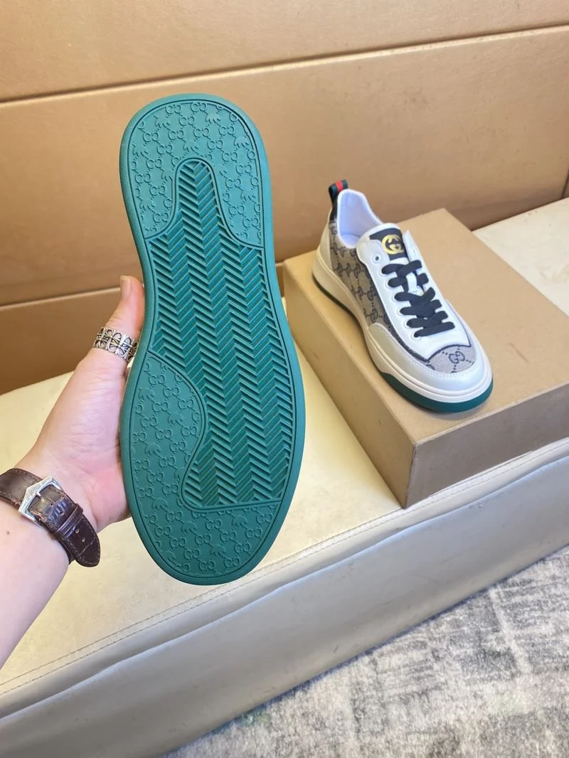 Gucci Low Shoes Seasonal 25681